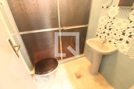 Banheiro de casa para alugar com 1 quarto, 100m² em Irajá, Rio de Janeiro