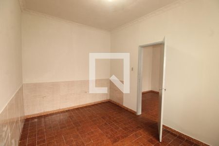 Quarto de casa para alugar com 1 quarto, 100m² em Irajá, Rio de Janeiro