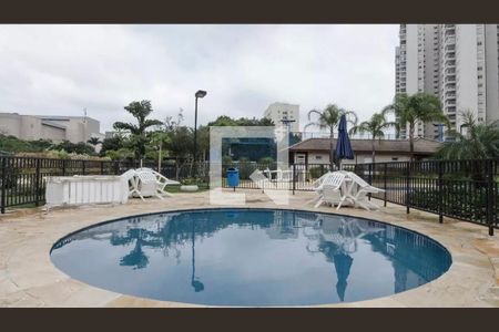 Apartamento à venda com 95m², 3 quartos e 2 vagasÁrea comum - Piscina