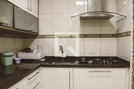 Apartamento à venda com 95m², 3 quartos e 2 vagasCozinha