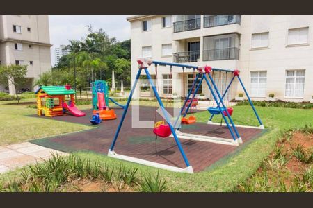 Apartamento à venda com 95m², 3 quartos e 2 vagasÁrea comum - Playground