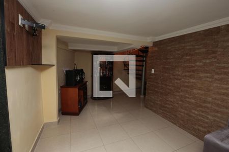 Casa à venda com 100m², 2 quartos e 1 vagaSala