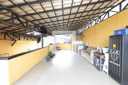 Casa à venda com 100m², 2 quartos e 1 vagaTerraço