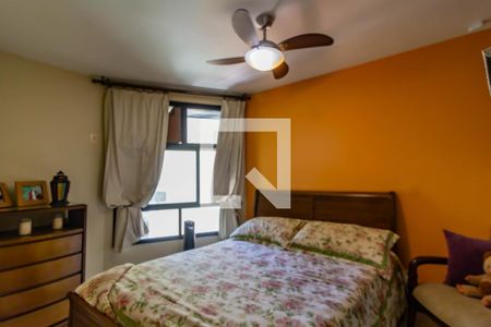 Apartamento à venda com 118m², 4 quartos e 2 vagasQuarto 4