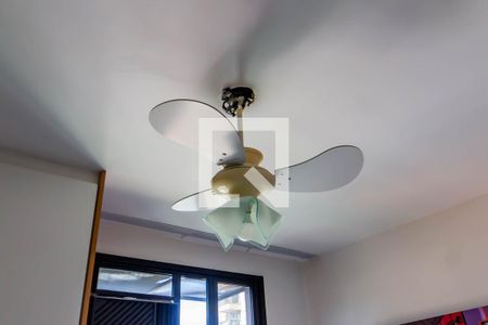 Apartamento à venda com 118m², 4 quartos e 2 vagasQuarto 2