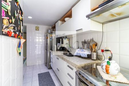 Apartamento à venda com 118m², 4 quartos e 2 vagasCozinha
