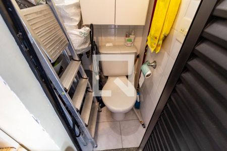 Apartamento à venda com 118m², 4 quartos e 2 vagasBanheiro de Serviço