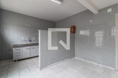 Casa para alugar com 125m², 2 quartos e 2 vagasCozinha