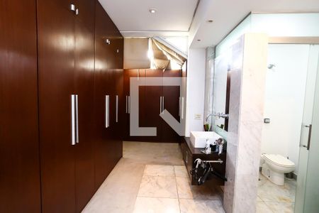 Apartamento à venda com 390m², 3 quartos e 2 vagasCloset da suíte 3