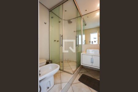 Apartamento à venda com 390m², 3 quartos e 2 vagasBanheiro da Suíte 2