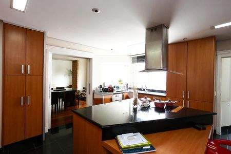 Apartamento à venda com 390m², 3 quartos e 2 vagasCozinha