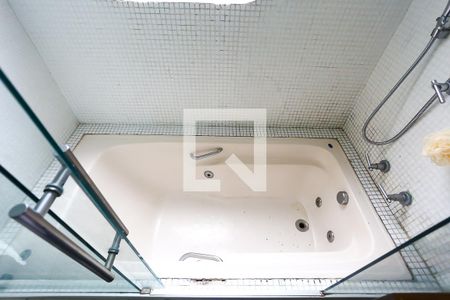 Apartamento à venda com 390m², 3 quartos e 2 vagasBanheiro da Suíte