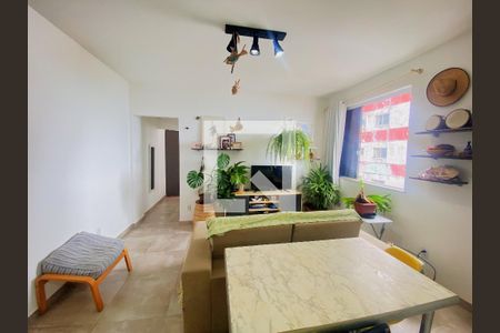 Sala de apartamento para alugar com 1 quarto, 60m² em Dois de Julho, Salvador
