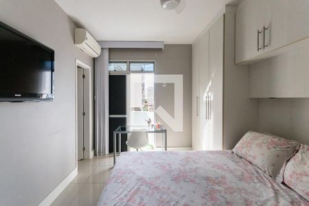 Suíte de apartamento à venda com 2 quartos, 90m² em Rio Comprido, Rio de Janeiro