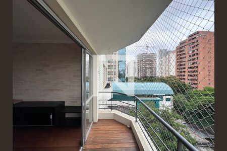 Apartamento para alugar com 3 quartos, 117m² em Cidade Monções, São Paulo
