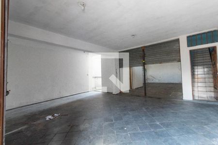 Casa para alugar com 200m², 3 quartos e 8 vagasGaragem