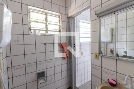 Casa para alugar com 200m², 3 quartos e 8 vagasBanheiro 3