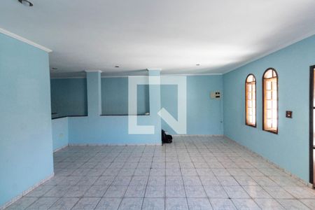 Sala de casa para alugar com 3 quartos, 200m² em Jardim Penha, São Paulo