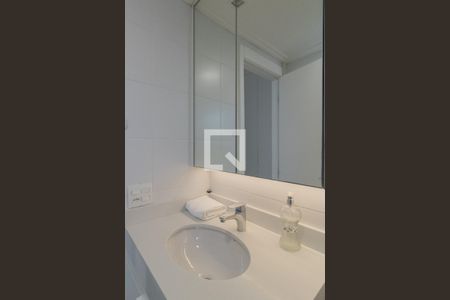 Apartamento à venda com 129m², 4 quartos e 2 vagasBanheiro Quarto 3