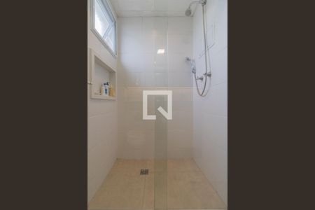 Apartamento à venda com 129m², 4 quartos e 2 vagasBanheiro Quarto 3