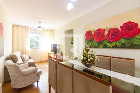 Sala  de apartamento à venda com 2 quartos, 57m² em Vila Yara, Osasco