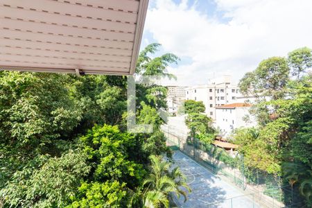 Vista  de apartamento à venda com 2 quartos, 57m² em Vila Yara, Osasco