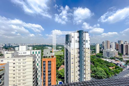 Apartamento para alugar com 218m², 6 quartos e 4 vagasVista do Quarto 1