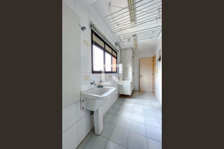 Apartamento para alugar com 218m², 6 quartos e 4 vagasÁrea de Serviço