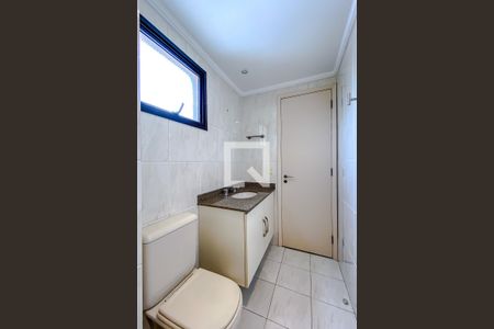 Apartamento para alugar com 218m², 6 quartos e 4 vagasBanheiro da Suíte 4