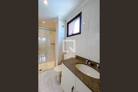 Apartamento para alugar com 218m², 6 quartos e 4 vagasBanheiro da Suíte 4