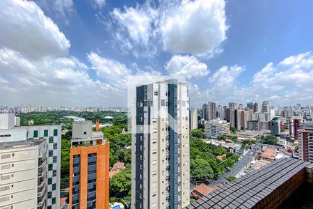 Apartamento para alugar com 218m², 6 quartos e 4 vagasVista