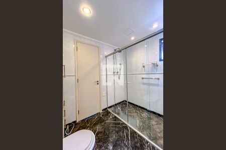 Apartamento para alugar com 218m², 6 quartos e 4 vagasBanheiro da Suíte 2