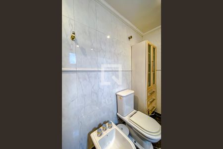 Apartamento para alugar com 218m², 6 quartos e 4 vagasBanheiro da Suíte 2