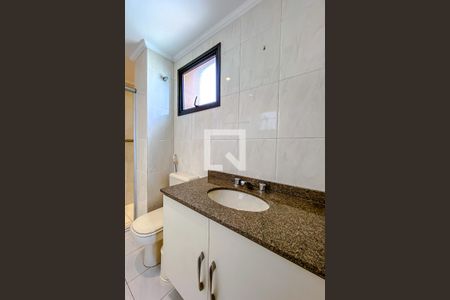 Apartamento para alugar com 218m², 6 quartos e 4 vagasBanheiro da Suíte 4