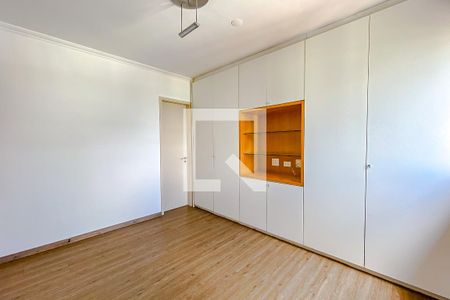 Apartamento para alugar com 218m², 6 quartos e 4 vagasQuarto 4 - Suíte