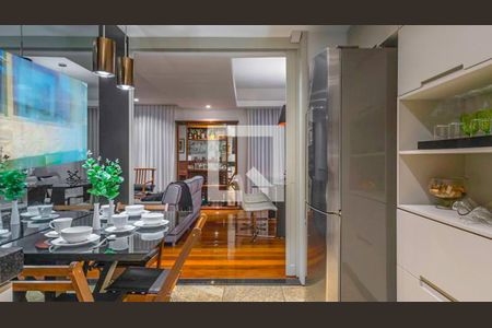 Apartamento à venda com 280m², 4 quartos e 2 vagasCozinha