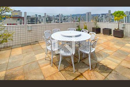 Apartamento à venda com 280m², 4 quartos e 2 vagasSacada