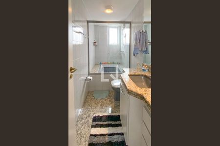 Apartamento à venda com 280m², 4 quartos e 2 vagasBanheiro