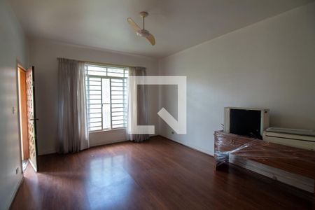 Sala de casa para alugar com 2 quartos, 200m² em Santo Amaro, São Paulo