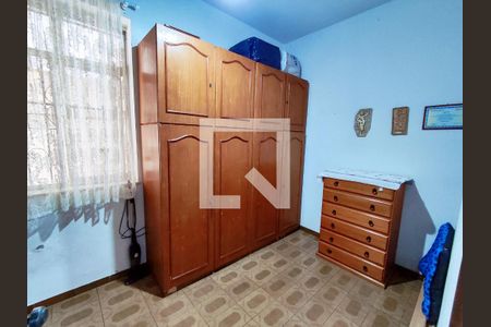 Casa à venda com 286m², 4 quartos e 2 vagas Casa à venda com 286m², 4 quartos e 2 vagasQuarto 2