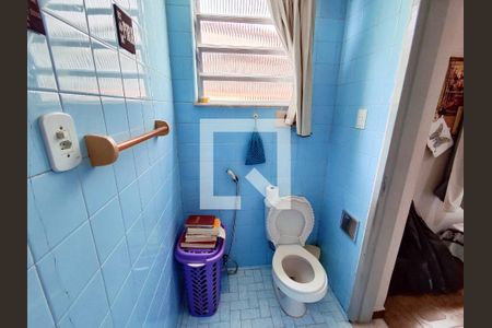 Casa à venda com 286m², 4 quartos e 2 vagas Casa à venda com 286m², 4 quartos e 2 vagasBanheiro da Suíte