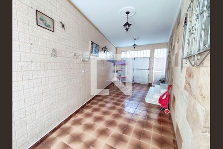 Casa à venda com 286m², 4 quartos e 2 vagas Casa à venda com 286m², 4 quartos e 2 vagasGaragem