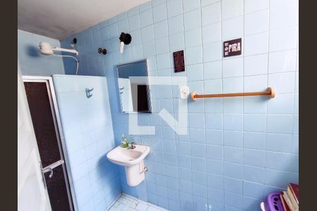 Casa à venda com 286m², 4 quartos e 2 vagas Casa à venda com 286m², 4 quartos e 2 vagasBanheiro da Suíte