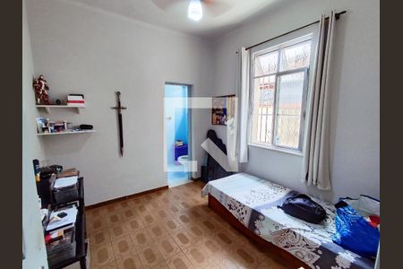 Casa à venda com 286m², 4 quartos e 2 vagas Casa à venda com 286m², 4 quartos e 2 vagasSuíte