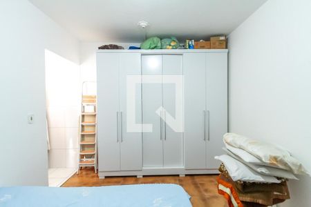 Casa à venda com 160m², 3 quartos e 2 vagas Casa à venda com 160m², 3 quartos e 2 vagasQuarto Edícula