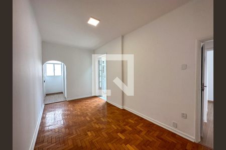 Sala de apartamento à venda com 2 quartos, 57m² em Copacabana, Rio de Janeiro