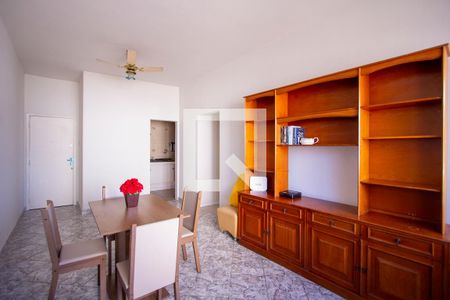 Sala de apartamento à venda com 2 quartos, 81m² em Centro, Niterói