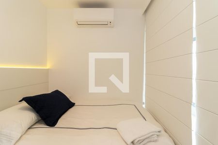 Apartamento à venda com 98m², 2 quartos e 2 vagas Apartamento à venda com 98m², 2 quartos e 2 vagasSuíte 1
