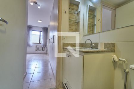 Apartamento à venda com 67m², 2 quartos e 1 vagaBanheiro Suite