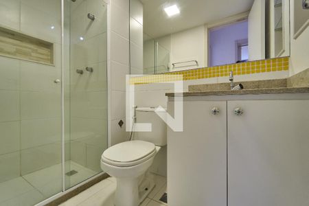 Apartamento à venda com 67m², 2 quartos e 1 vagaBanheiro Social